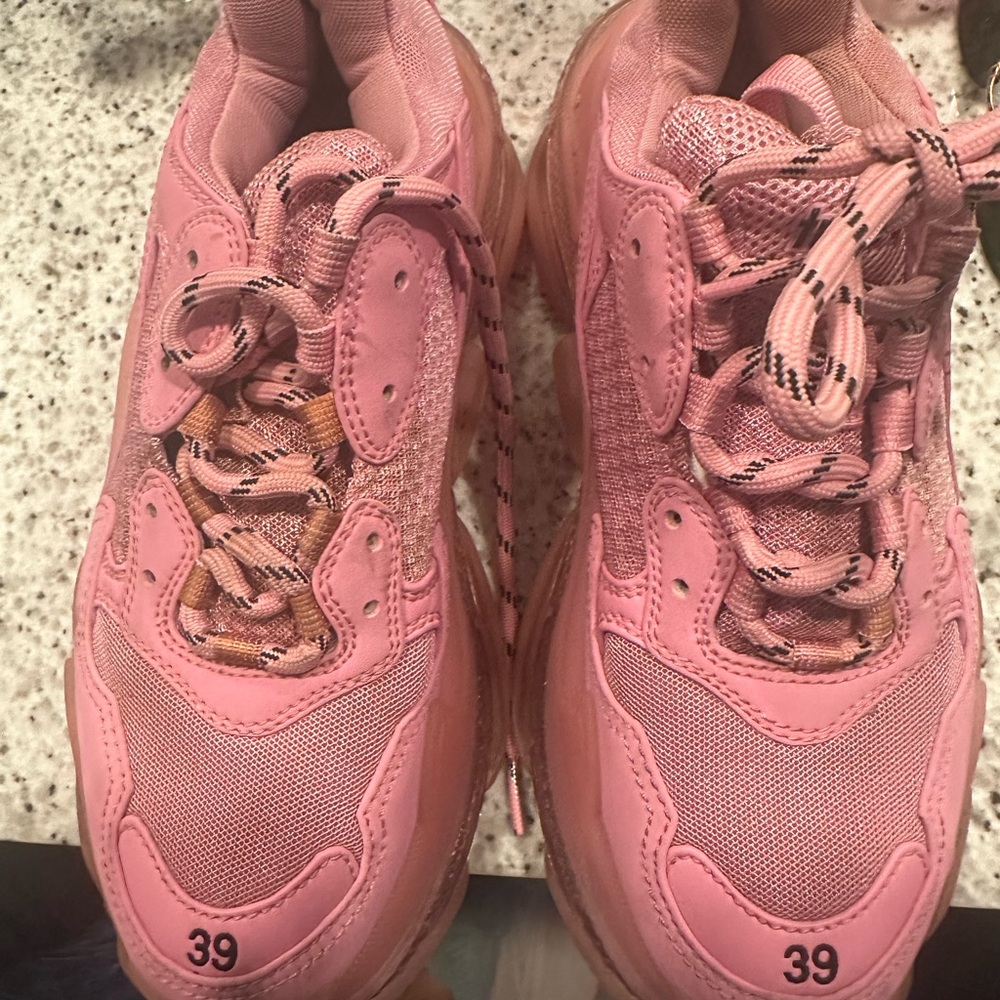 Balenciaga Women's Pink Sneakers - Picture 2 of 2